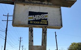 Metro Motel 3*